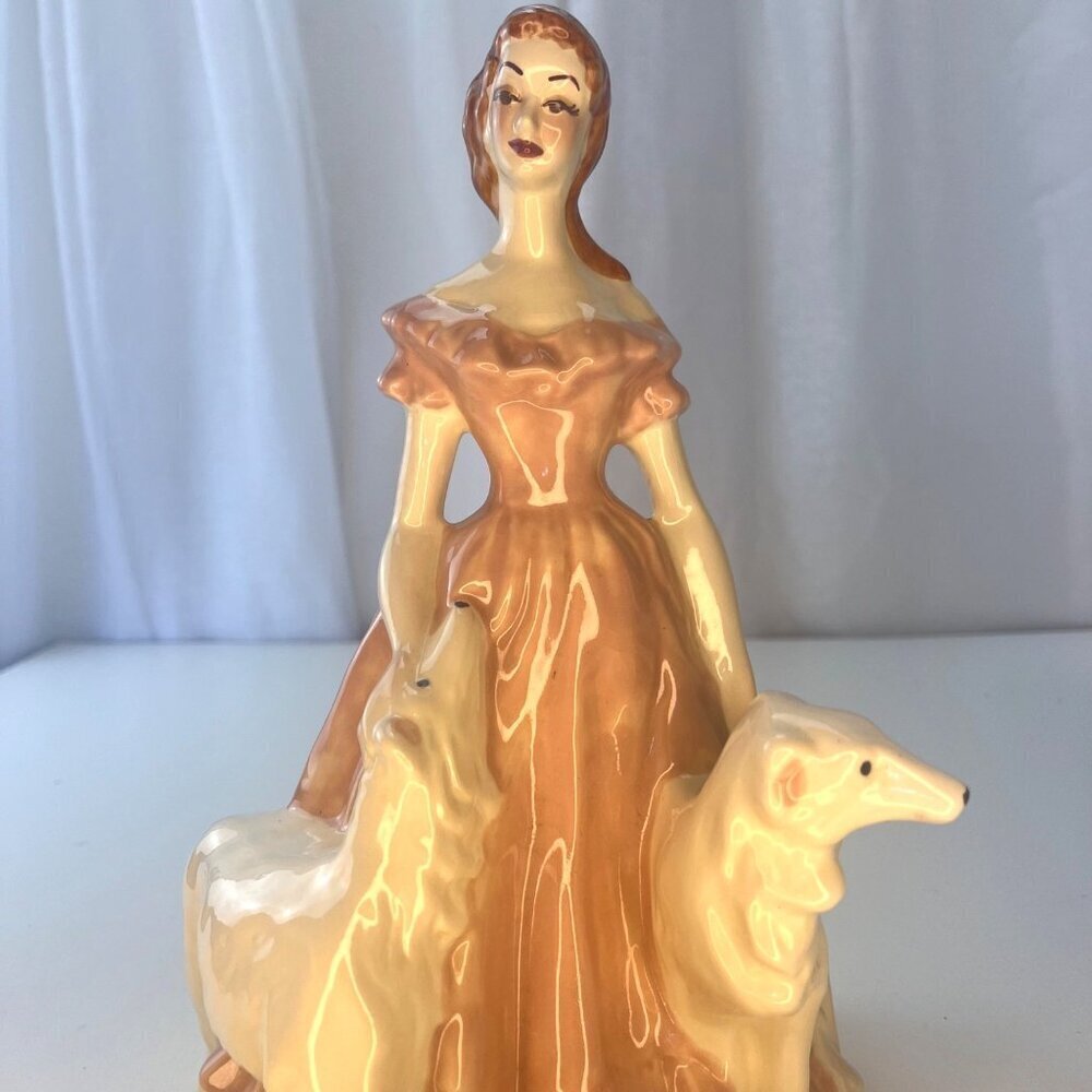 Brayton 1943 Lagua Victorian Lady Planter Vase Russian Wolfhound Borzoi Dogs - Picture 9 of 10